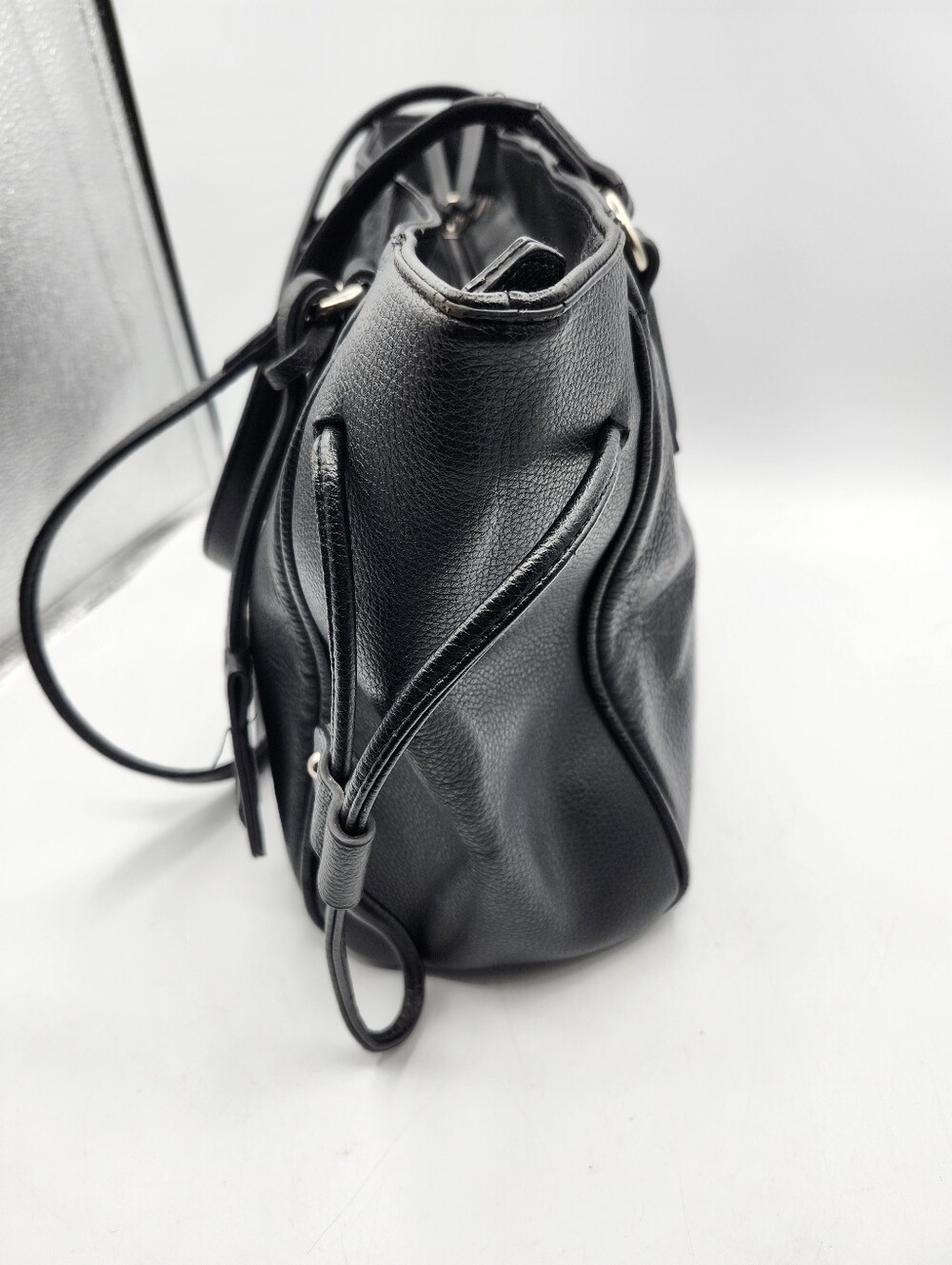 Giani Bernini Black Leather Shoulder Bag/Tote with Tassel Charm - Picture 4 of 8